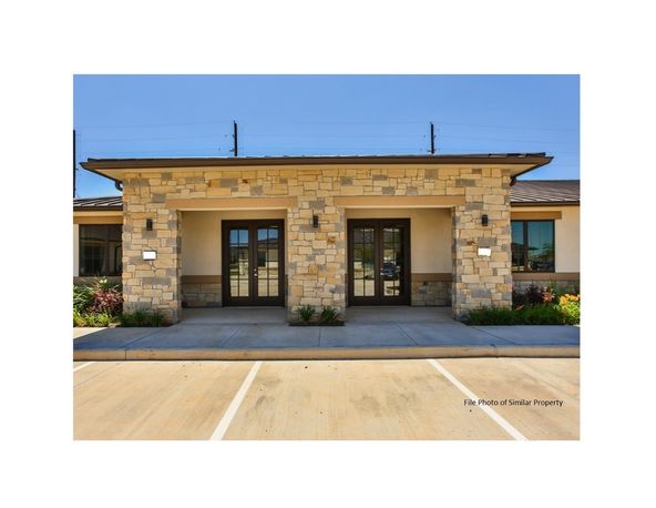 Telfair Office Park: 800 Bonaventure Way #148 and #149, Sugar Land, TX 77479
